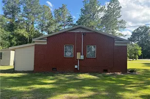 100 McRae St, Red Springs, NC 28377 - Photo 8