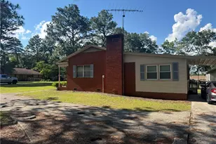 100 McRae St, Red Springs, NC 28377 - Photo 8