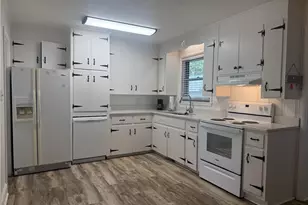 100 McRae St, Red Springs, NC 28377 - Photo 14