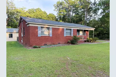 100 McRae Street, Red Springs, NC 28377 - Photo 2