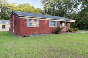 100 McRae St, Red Springs, NC 28377 - Photo 2