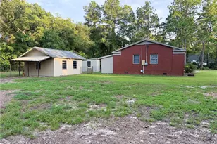 100 McRae St, Red Springs, NC 28377 - Photo 4