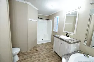 165 Sanderson Rd, Maxton, NC 28364 - Photo 10