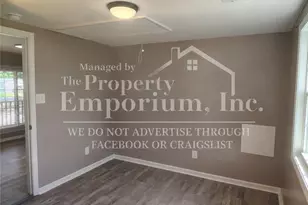508 Hobbs St, Roseboro, NC 28382 - Photo 12