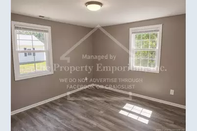 508 Hobbs Street, Roseboro, NC 28382 - Photo 14
