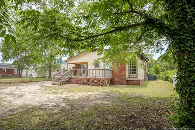 205 S Seventh Street, Spring Lake, NC 28390 - Photo 24