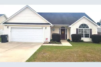 5215 Woodpecker Drive, Hope Mills, NC 28348 - Photo 2