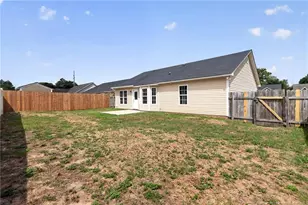 3617 Camden Road Ext, Fayetteville, NC 28306 - Photo 16