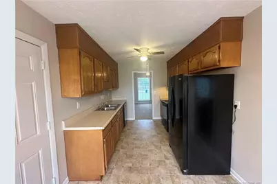 7850 Penelope Drive, Fayetteville, NC 28314 - Photo 8