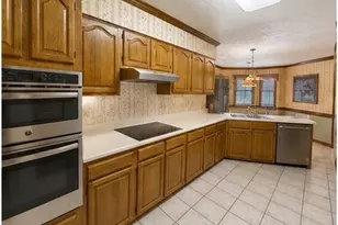 6463 Windy Creek Way, Fayetteville, NC 28306 - Photo 8
