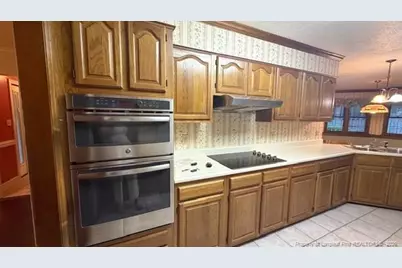 6463 Windy Creek Way, Fayetteville, NC 28306 - Photo 10