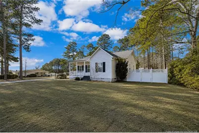 89 Willoughby Drive, Saint Pauls, NC 28384 - Photo 4