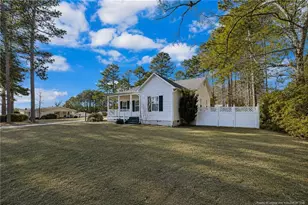 89 Willoughby Dr, Saint Pauls, NC 28384 - Photo 4