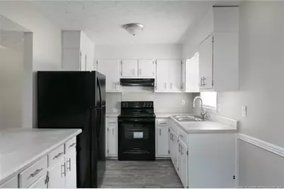 6413 Brettonwoods Drive, Hope Mills, NC 28348 - Photo 6