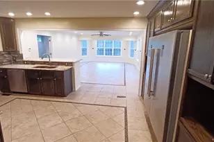 211 Sheffield Ct, Raeford, NC 28376 - Photo 8
