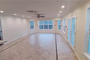 211 Sheffield Ct, Raeford, NC 28376 - Photo 10