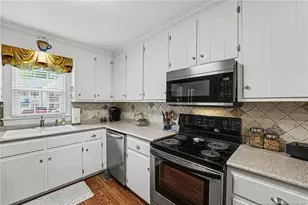 508 Olde Towne Dr, Sanford, NC 27330 - Photo 12