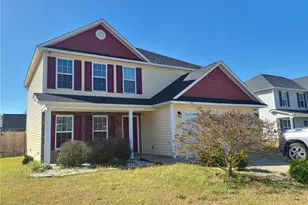 972 Screech Owl Dr, Hope Mills, NC 28348 - Photo 2