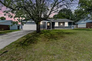 6662 Brookshire St, Fayetteville, NC 28314 - Photo 1