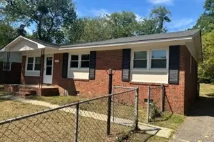 1070 Rulnick St, Fayetteville, NC - Photo 2