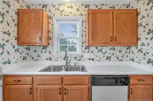 105 Walta Ct, Fayetteville, NC 28306 - Photo 8