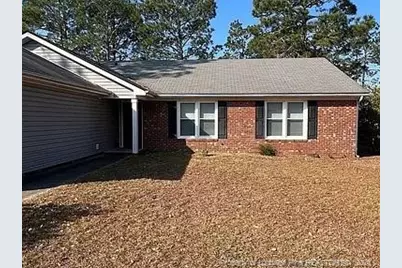 732 Rim Road, Fayetteville, NC 28314 - Photo 2