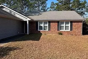 732 Rim Rd, Fayetteville, NC 28314 - Photo 2