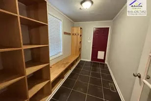 213 Marshall Rd, Fayetteville, NC 28303 - Photo 8