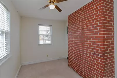 717 W Cutlar Street, Saint Pauls, NC 28384 - Photo 12