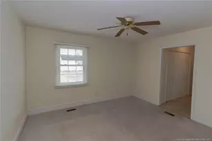 717 W Cutlar St, Saint Pauls, NC 28384 - Photo 18