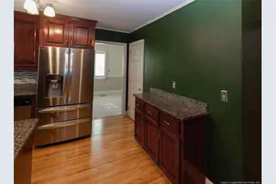 717 W Cutlar Street, Saint Pauls, NC 28384 - Photo 38