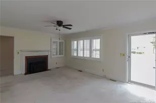 717 W Cutlar St, Saint Pauls, NC 28384 - Photo 6