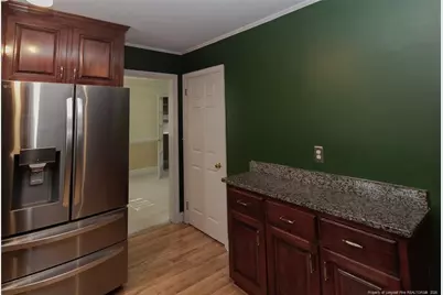 717 W Cutlar Street, Saint Pauls, NC 28384 - Photo 40