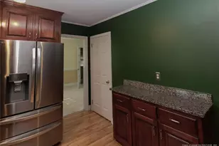 717 W Cutlar St, Saint Pauls, NC 28384 - Photo 40