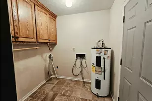 1628 Sweetgum Cir, Fayetteville, NC 28304 - Photo 12