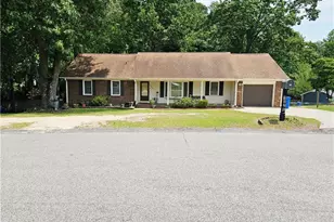 1628 Sweetgum Cir, Fayetteville, NC 28304 - Photo 1