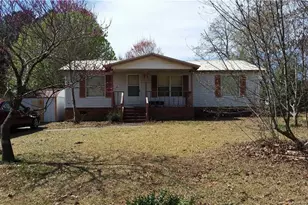 404 Mcdougald Dr, Raeford, NC 28376 - Photo 1