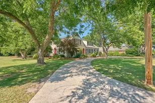 1802 N Elm St, Lumberton, NC 28358 - Photo 4