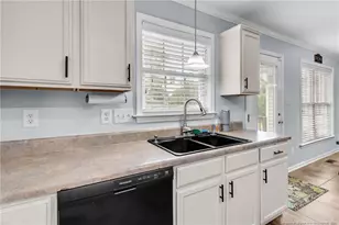 225 Timberline Dr, Sanford, NC 27332 - Photo 12