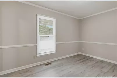 5816 Bloomsbury Drive, Fayetteville, NC 28306 - Photo 10