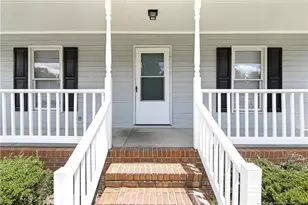 5816 Bloomsbury Dr, Fayetteville, NC 28306 - Photo 4