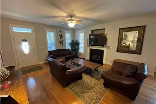 34 Woodbury Ln, Sanford, NC 27332 - Photo 4