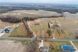 9109 Chicken Foot Rd, Saint Pauls, NC 28384 - Photo 42
