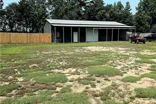 9109 Chicken Foot Rd, Saint Pauls, NC 28384 - Photo 38