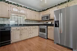 2432 Lull Water Dr, Fayetteville, NC 28306 - Photo 10