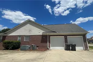 3746 Lockerbie Ct, Fayetteville, NC 28306 - Photo 4