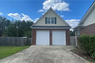 3746 Lockerbie Ct, Fayetteville, NC 28306 - Photo 6