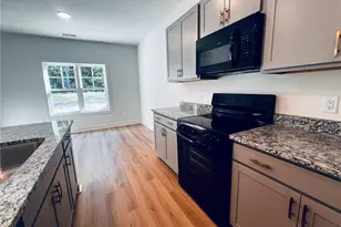 553 Bartley St, Vass, NC 28394 - Photo 6