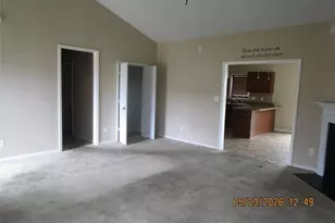 664 Broad Dr, Raeford, NC 28376 - Photo 4