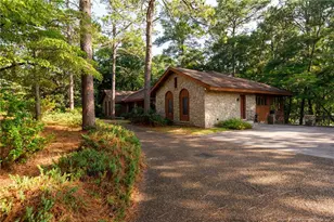 1205 Longleaf Dr, Fayetteville, NC 28305 - Photo 2